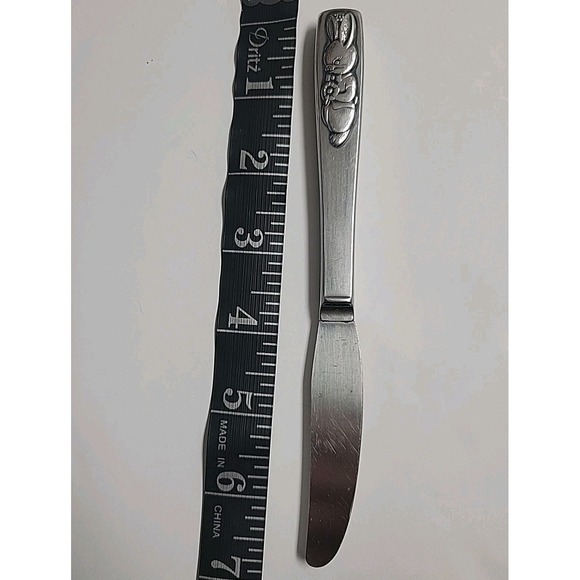 Oneida Bunny Peter Rabbit Child Stainless Steel Butter Knife Youth - Picture 3 of 4